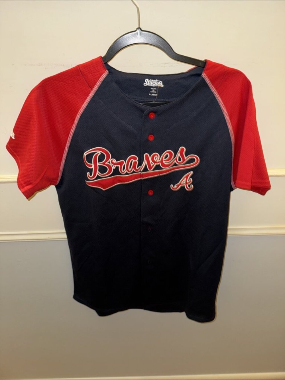Womens XL Atlanta Braves baseball jersey Stitches Brand Genuine Merchandise NWOT